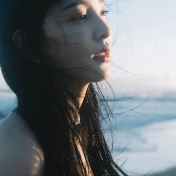 她痴迷于我的丈夫
